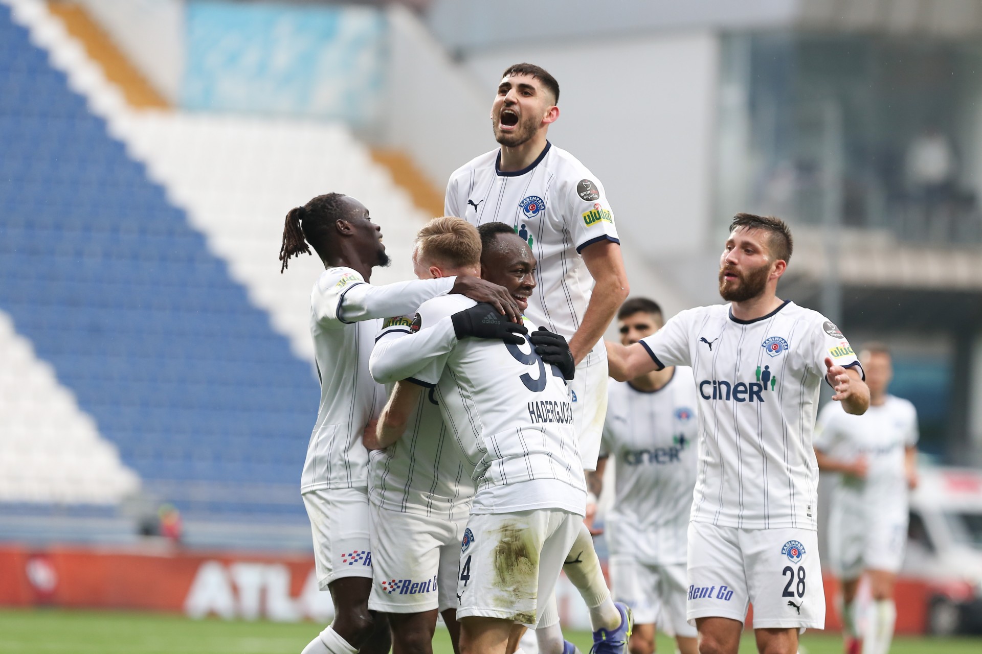 Kasımpaşa:4 Adana Demirspor:0