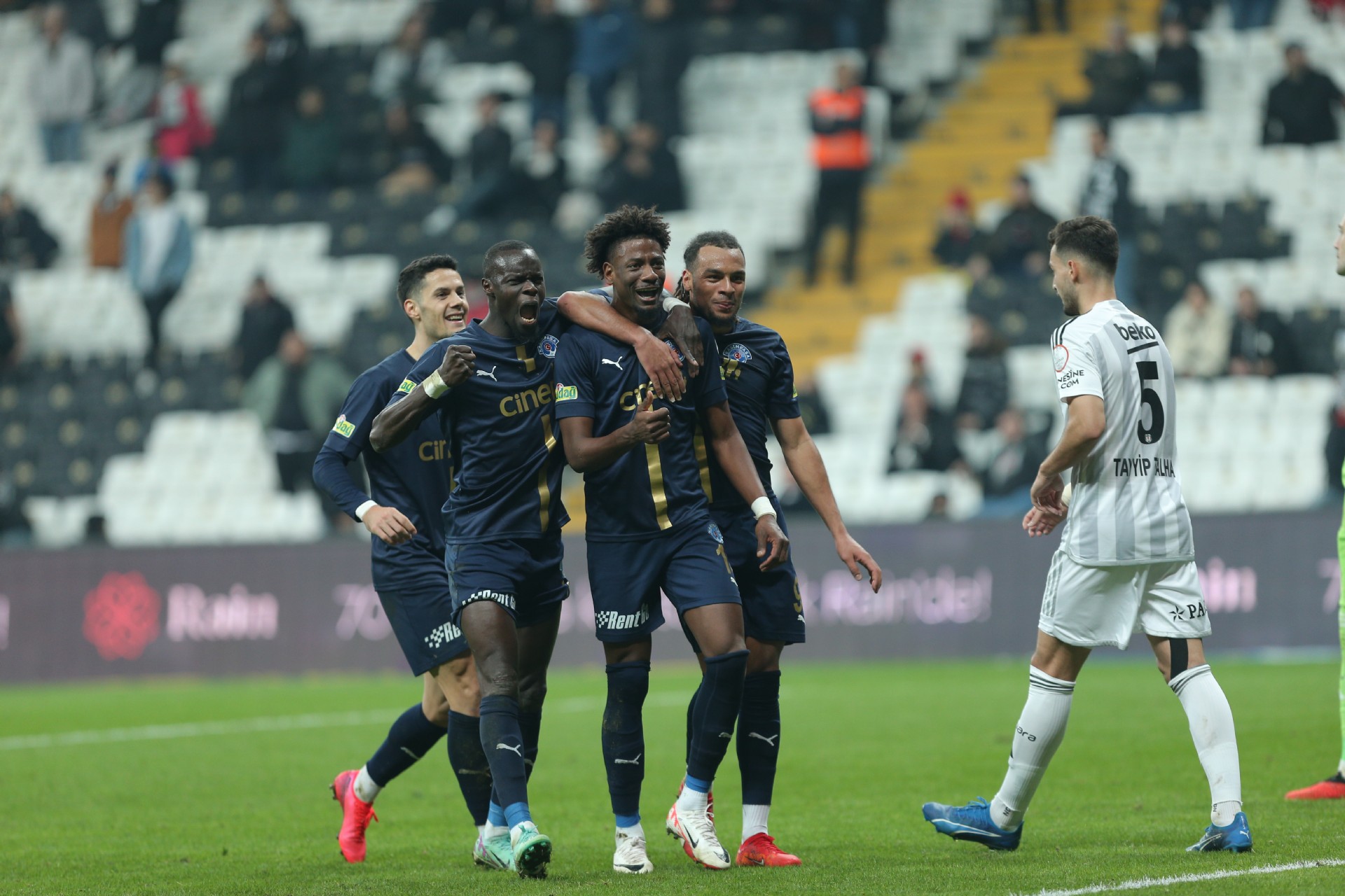 Beşiktaş:1 Kasımpaşa:3