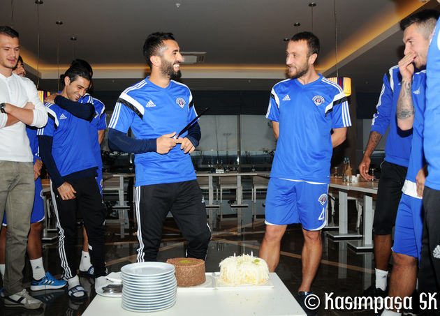Kerem ve İlhan’a doğum günü kutlaması