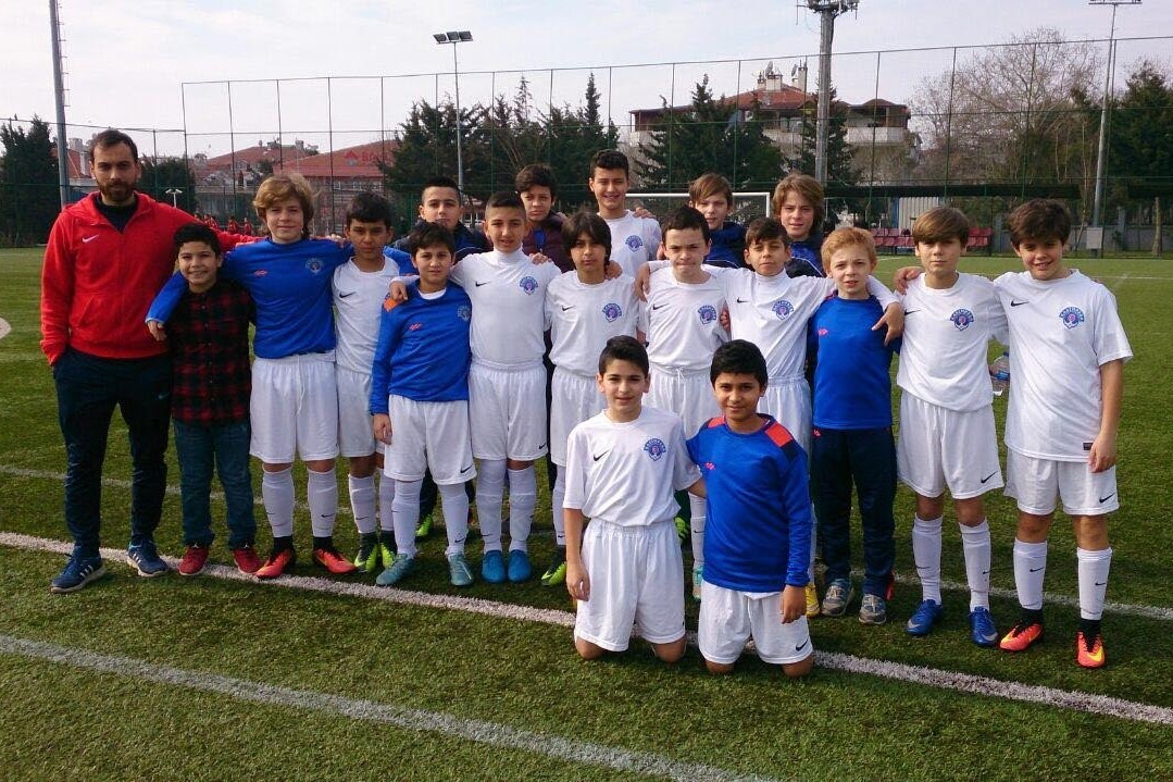 U-12 Takımımız şampiyon oldu