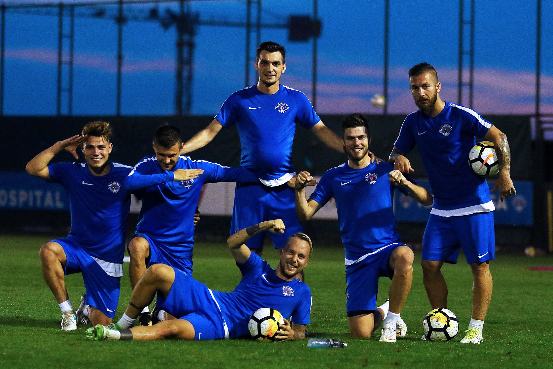 Akhisar maçı hazırlıkları başladı
