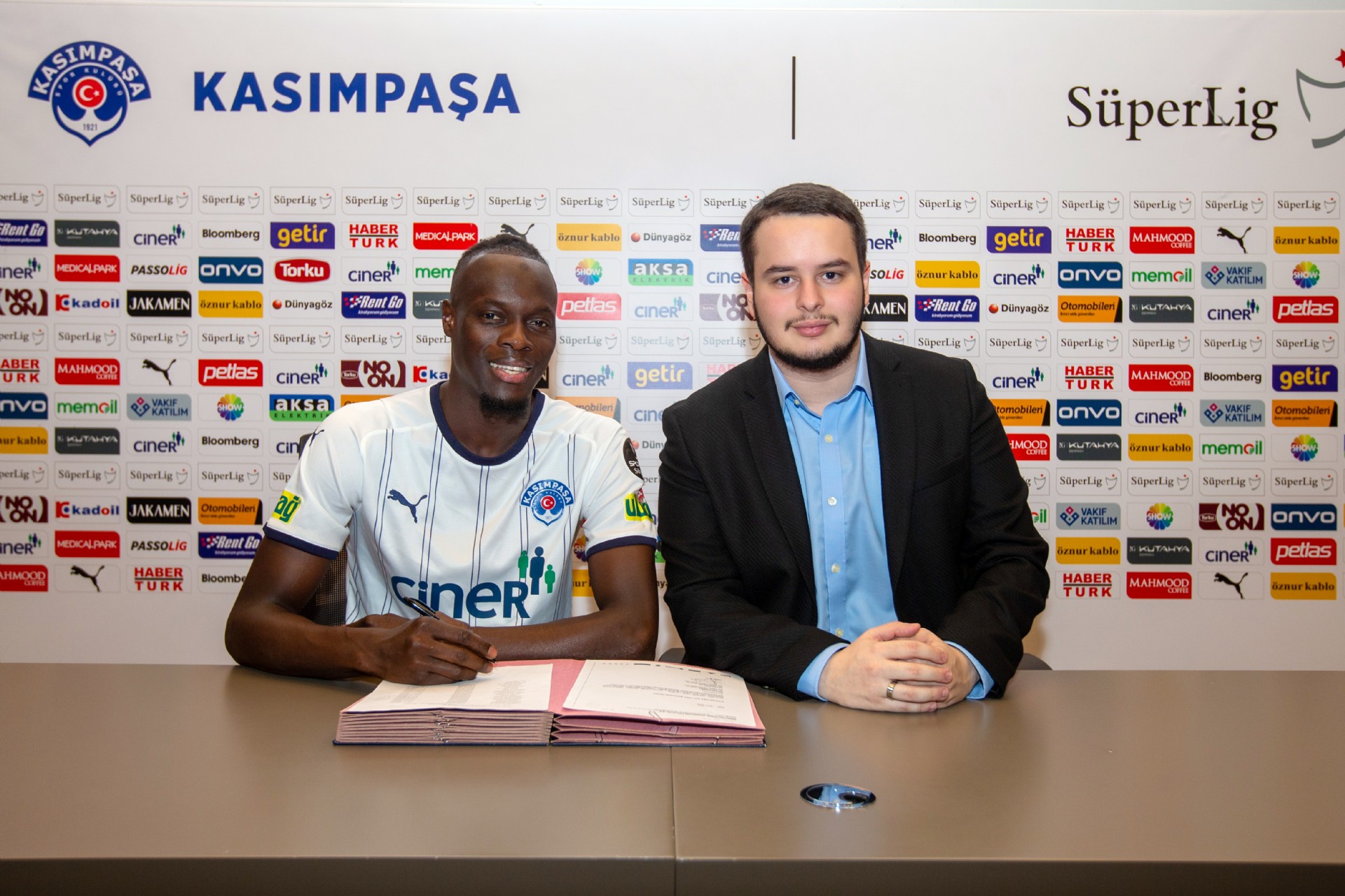 Mamadou Fall Kasımpaşamızda